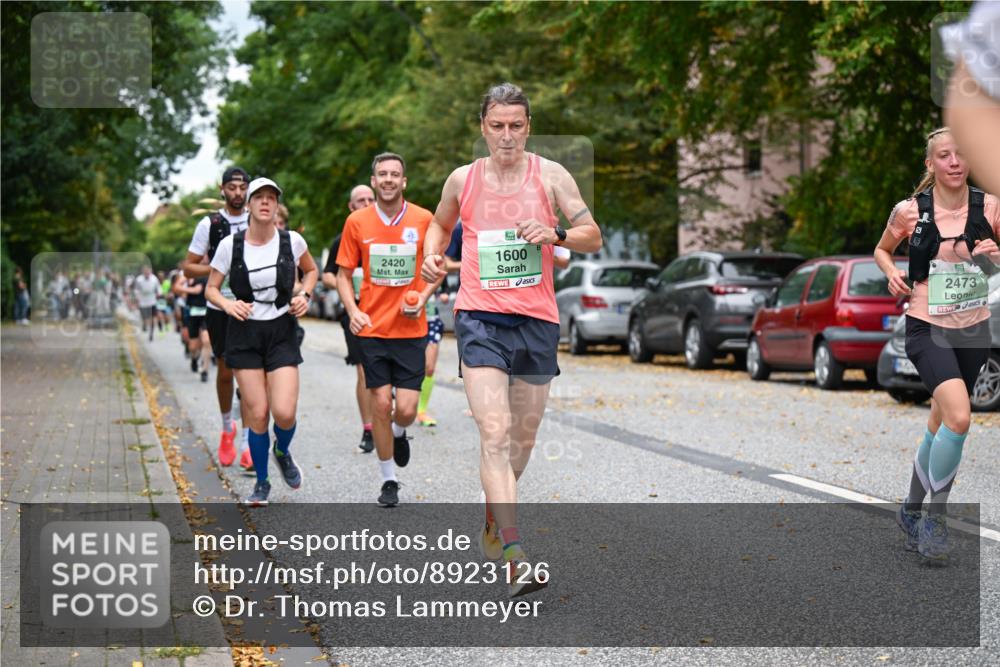 21.09.2025 - PSD Bank Halbmarathon Dr. Thomas Lammeyer http://msf.ph/oto/8923126 21.09.2025 10:42:32 Laufen 2420, 1600, 2473 meine-sportfotos.de