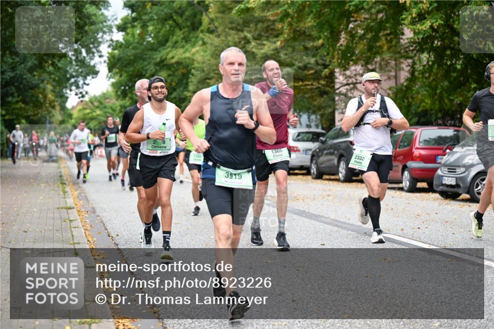21.09.2025 - PSD Bank Halbmarathon Dr. Thomas Lammeyer http://msf.ph/oto/8923226 21.09.2025 10:42:38 Laufen 28, 1356, 3919, 1366, 2332 meine-sportfotos.de