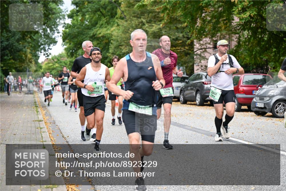 21.09.2025 - PSD Bank Halbmarathon Dr. Thomas Lammeyer http://msf.ph/oto/8923229 21.09.2025 10:42:38 Laufen 78, 3919, 1366, 2332, 4915 meine-sportfotos.de