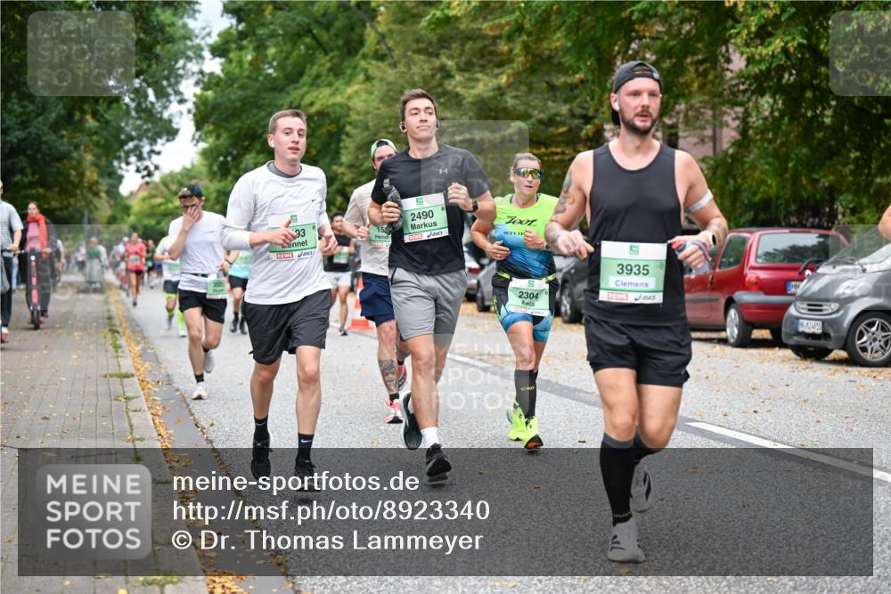 21.09.2025 - PSD Bank Halbmarathon Dr. Thomas Lammeyer http://msf.ph/oto/8923340 21.09.2025 10:42:45 Laufen 93, 15, 2490, 2304, 3935 meine-sportfotos.de