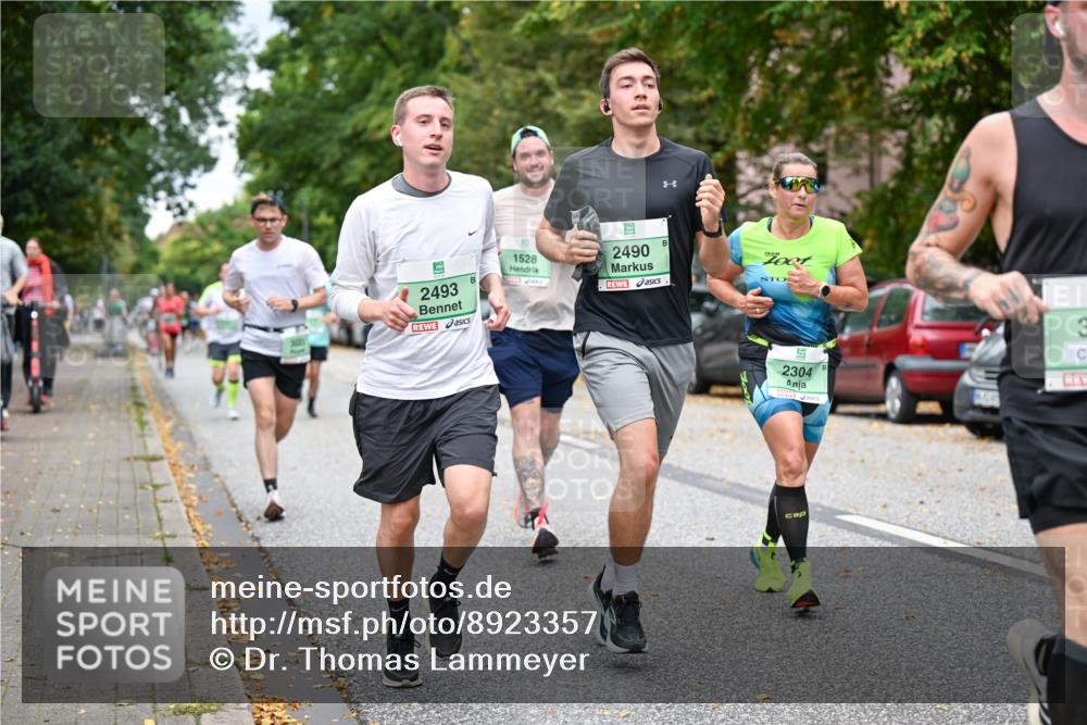 21.09.2025 - PSD Bank Halbmarathon Dr. Thomas Lammeyer http://msf.ph/oto/8923357 21.09.2025 10:42:46 Laufen 2493, 1528, 2490, 2304, 3 meine-sportfotos.de