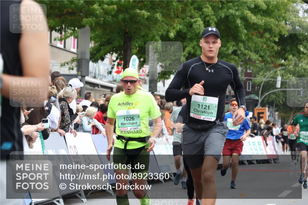 21.09.2025 - PSD Bank Halbmarathon Strokosch-Dieckow http://msf.ph/oto/8923360 21.09.2025 12:02:29 Ziel 1026, 1121, 3085, 3105 meine-sportfotos.de