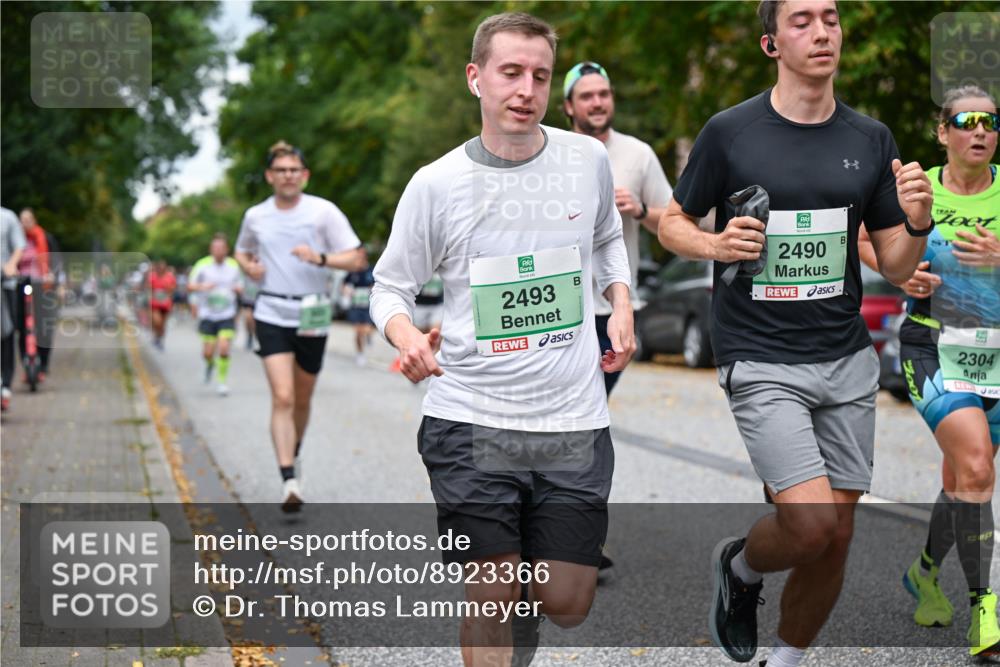 21.09.2025 - PSD Bank Halbmarathon Dr. Thomas Lammeyer http://msf.ph/oto/8923366 21.09.2025 10:42:46 Laufen 2493, 2490, 2304 meine-sportfotos.de