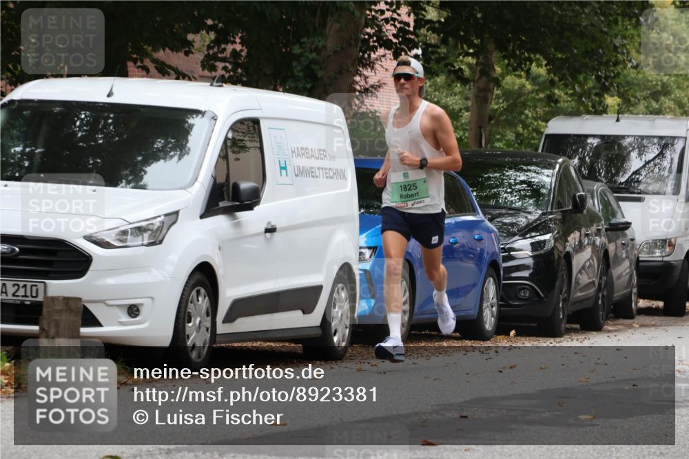 21.09.2025 - PSD Bank Halbmarathon Luisa Fischer http://msf.ph/oto/8923381 21.09.2025 11:07:00 Laufen 210, 1825 meine-sportfotos.de