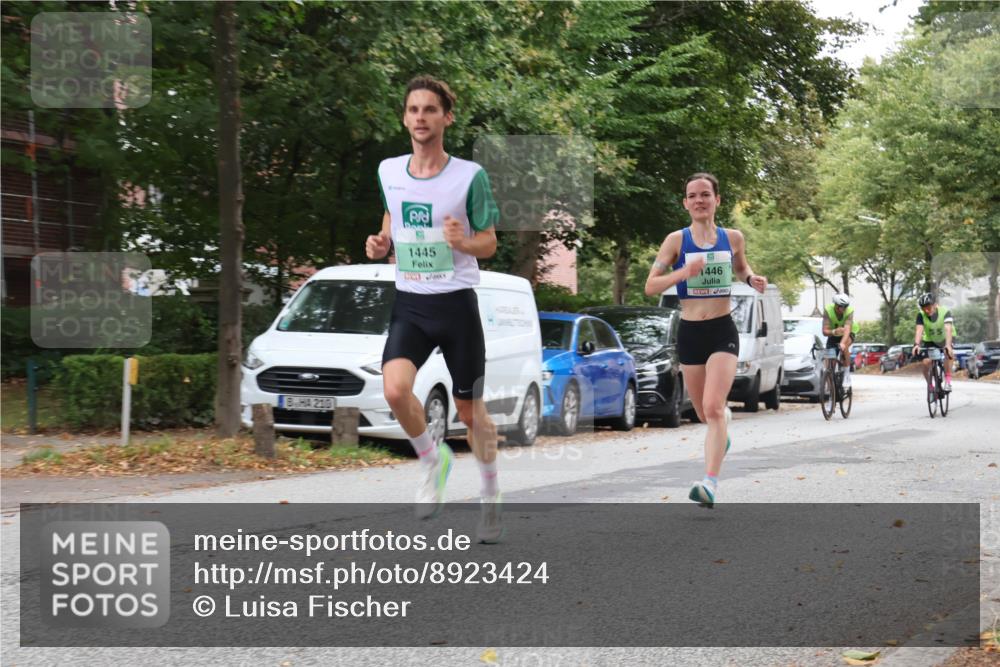 21.09.2025 - PSD Bank Halbmarathon Luisa Fischer http://msf.ph/oto/8923424 21.09.2025 11:08:03 Laufen 210, 1445, 1446 meine-sportfotos.de