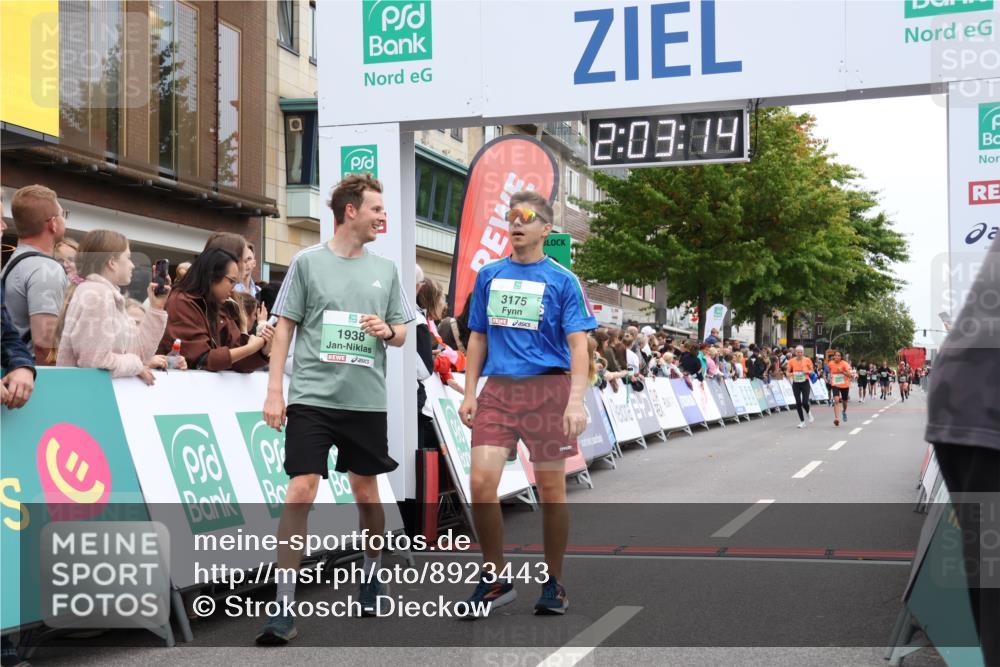 21.09.2025 - PSD Bank Halbmarathon Strokosch-Dieckow http://msf.ph/oto/8923443 21.09.2025 12:02:38 Ziel 1026, 1121, 1466, 1938, 3105, 3175 meine-sportfotos.de