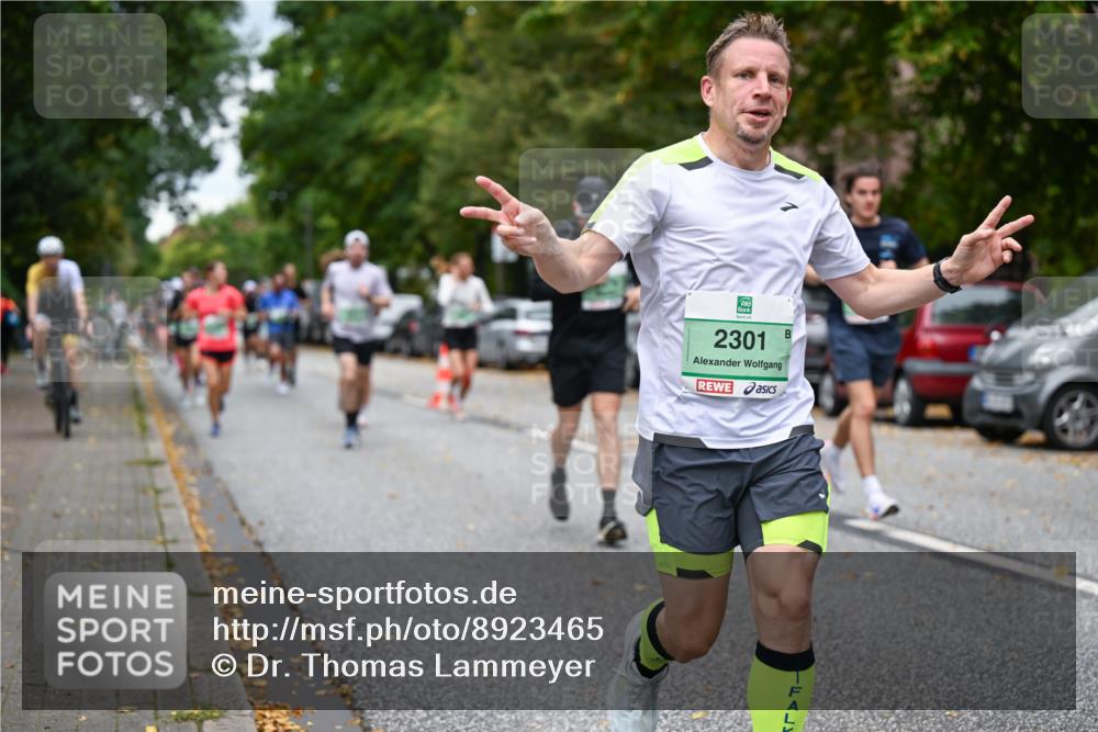 21.09.2025 - PSD Bank Halbmarathon Dr. Thomas Lammeyer http://msf.ph/oto/8923465 21.09.2025 10:42:52 Laufen 2301 meine-sportfotos.de