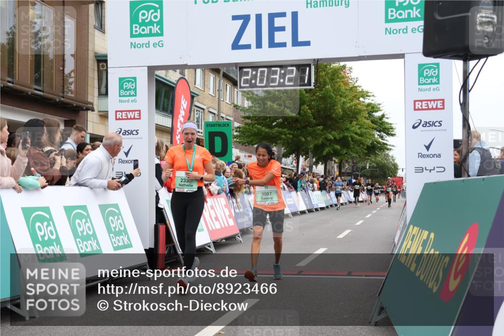 21.09.2025 - PSD Bank Halbmarathon Strokosch-Dieckow http://msf.ph/oto/8923466 21.09.2025 12:02:44 Ziel 1938, 3087, 3175 meine-sportfotos.de