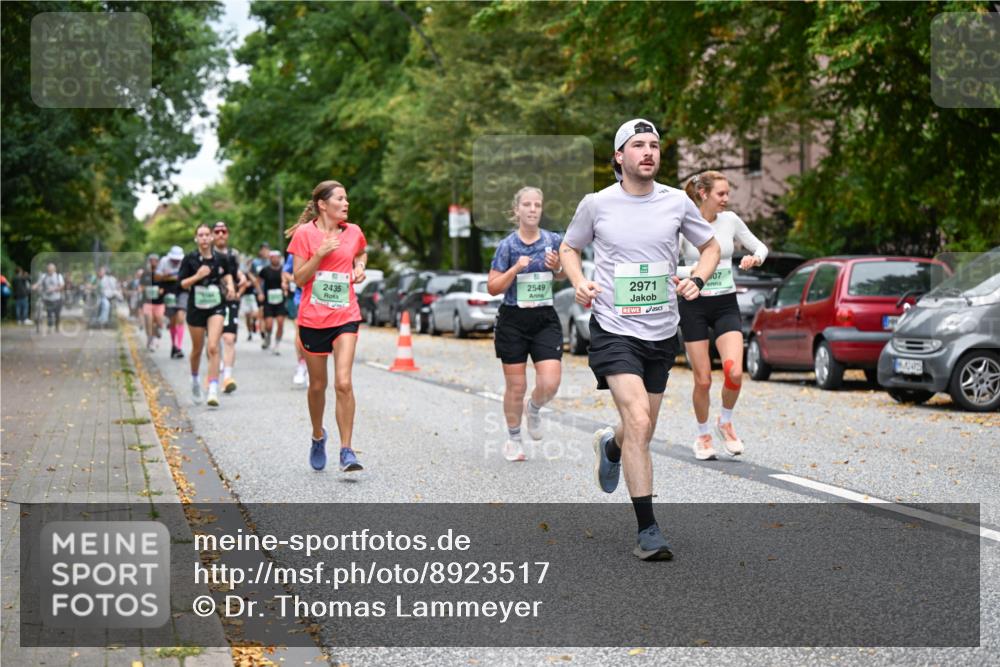 21.09.2025 - PSD Bank Halbmarathon Dr. Thomas Lammeyer http://msf.ph/oto/8923517 21.09.2025 10:42:55 Laufen 2435, 07, 2549, 2971 meine-sportfotos.de