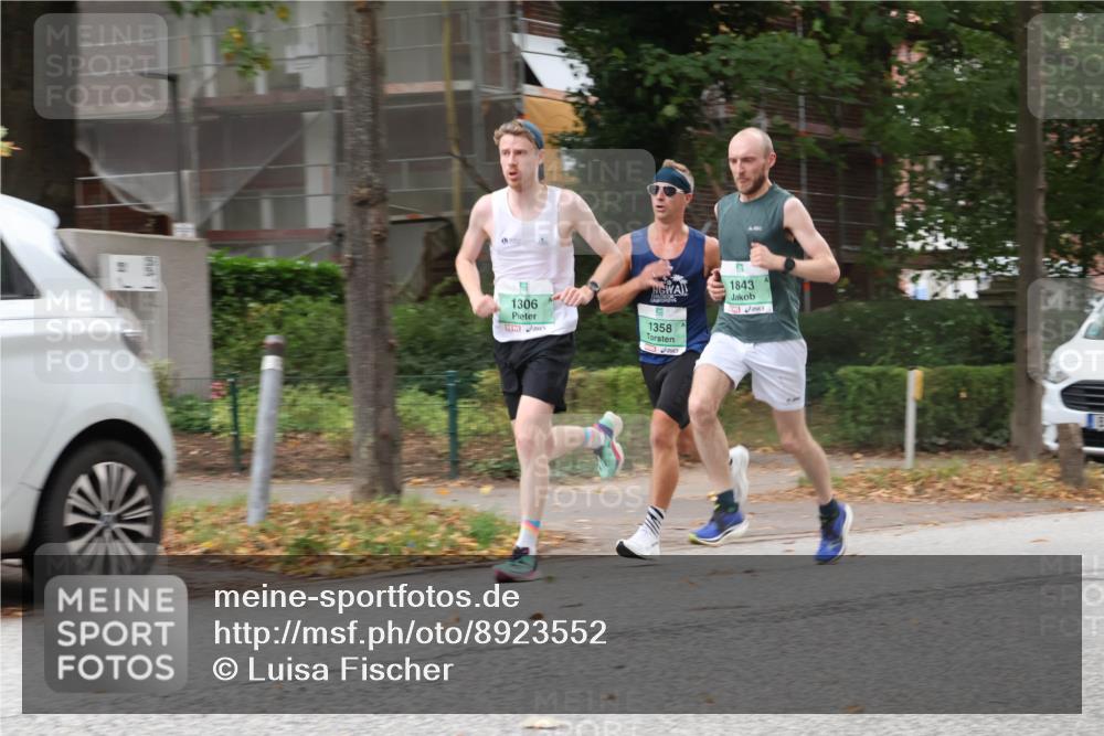 21.09.2025 - PSD Bank Halbmarathon Luisa Fischer http://msf.ph/oto/8923552 21.09.2025 11:09:00 Laufen 1843, 1306, 1358 meine-sportfotos.de