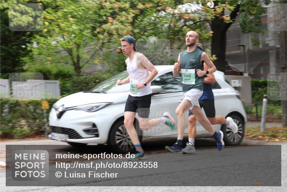 21.09.2025 - PSD Bank Halbmarathon Luisa Fischer http://msf.ph/oto/8923558 21.09.2025 11:09:01 Laufen 1843 meine-sportfotos.de