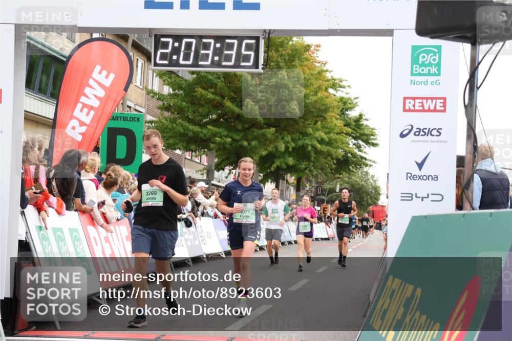 21.09.2025 - PSD Bank Halbmarathon Strokosch-Dieckow http://msf.ph/oto/8923603 21.09.2025 12:02:58 Ziel 1685, 2448, 3071, 3114, 3130, 3299 meine-sportfotos.de