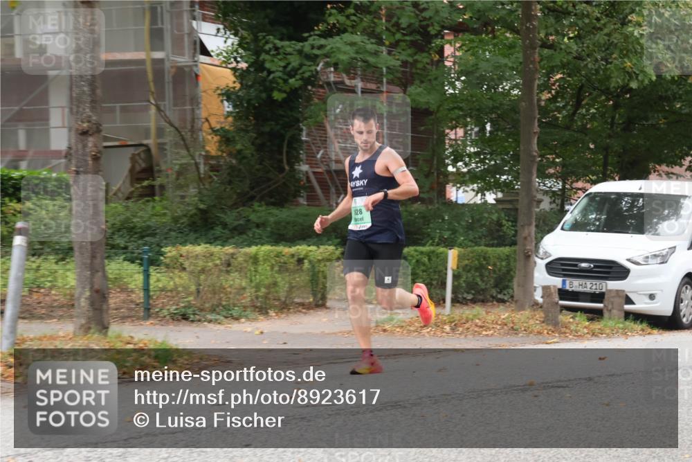 21.09.2025 - PSD Bank Halbmarathon Luisa Fischer http://msf.ph/oto/8923617 21.09.2025 11:09:59 Laufen 1828, 210 meine-sportfotos.de