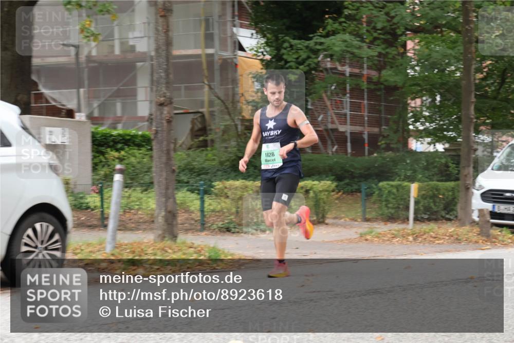 21.09.2025 - PSD Bank Halbmarathon Luisa Fischer http://msf.ph/oto/8923618 21.09.2025 11:09:59 Laufen 1828 meine-sportfotos.de