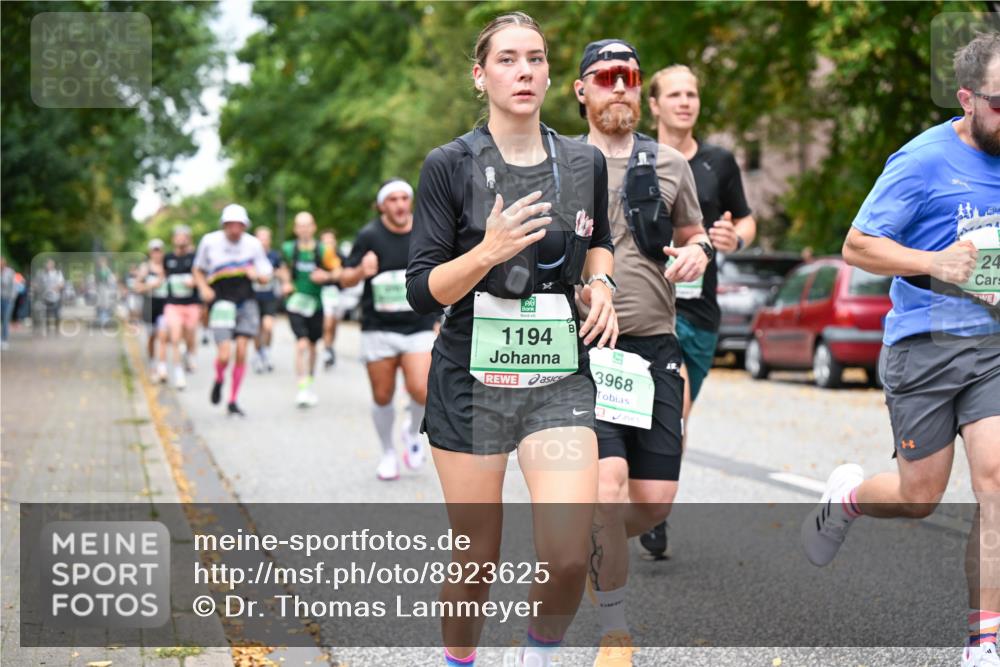 21.09.2025 - PSD Bank Halbmarathon Dr. Thomas Lammeyer http://msf.ph/oto/8923625 21.09.2025 10:43:00 Laufen 1194, 3968, 24 meine-sportfotos.de