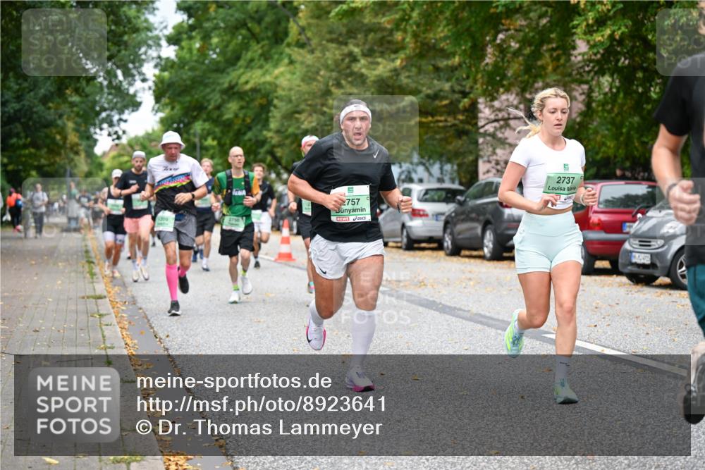 21.09.2025 - PSD Bank Halbmarathon Dr. Thomas Lammeyer http://msf.ph/oto/8923641 21.09.2025 10:43:01 Laufen 1209, 2750, 2757, 2737 meine-sportfotos.de