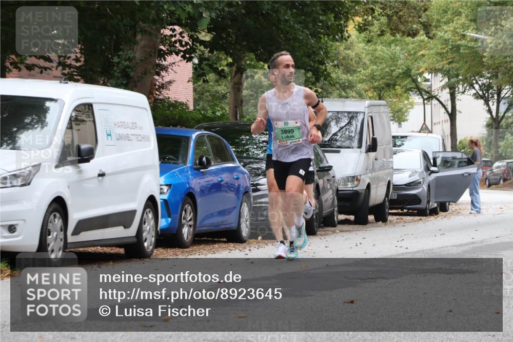 21.09.2025 - PSD Bank Halbmarathon Luisa Fischer http://msf.ph/oto/8923645 21.09.2025 11:10:20 Laufen 3899, 2 meine-sportfotos.de