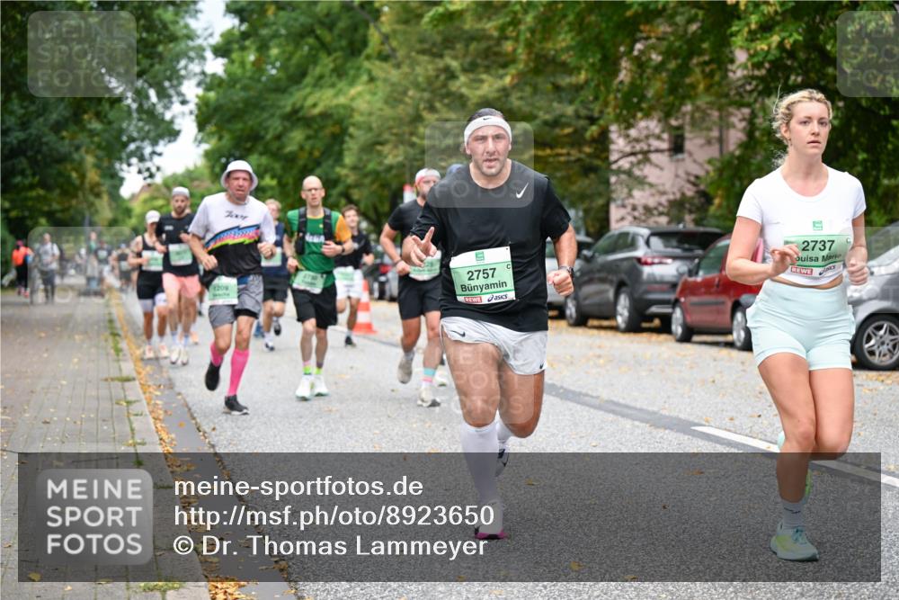 21.09.2025 - PSD Bank Halbmarathon Dr. Thomas Lammeyer http://msf.ph/oto/8923650 21.09.2025 10:43:01 Laufen 1209, 2750, 2757, 2737 meine-sportfotos.de