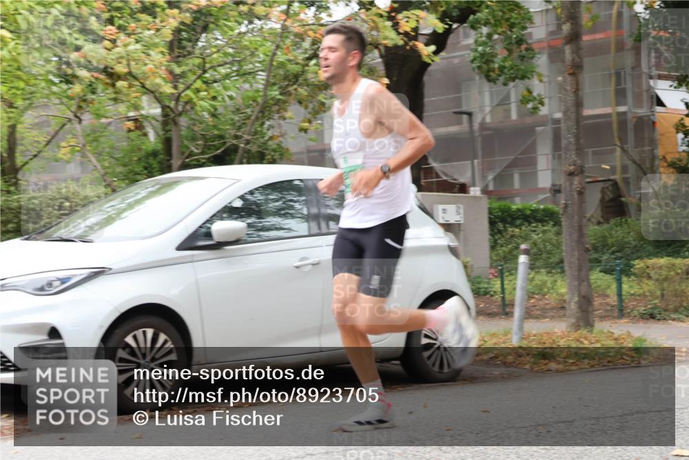 21.09.2025 - PSD Bank Halbmarathon Luisa Fischer http://msf.ph/oto/8923705 21.09.2025 11:10:38 Laufen  meine-sportfotos.de