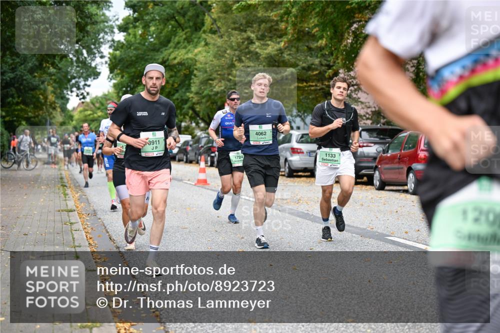 21.09.2025 - PSD Bank Halbmarathon Dr. Thomas Lammeyer http://msf.ph/oto/8923723 21.09.2025 10:43:05 Laufen 3911, 1724, 4062, 1133, 120 meine-sportfotos.de
