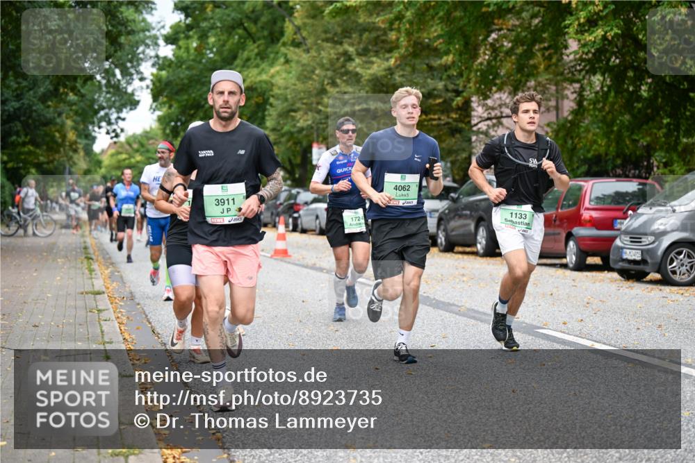 21.09.2025 - PSD Bank Halbmarathon Dr. Thomas Lammeyer http://msf.ph/oto/8923735 21.09.2025 10:43:05 Laufen 3911, 1724, 5, 4062, 1133, 4925 meine-sportfotos.de
