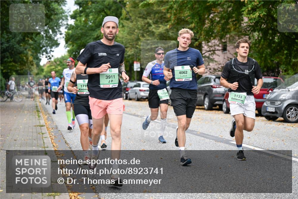 21.09.2025 - PSD Bank Halbmarathon Dr. Thomas Lammeyer http://msf.ph/oto/8923741 21.09.2025 10:43:06 Laufen 6, 1719, 3911, 4062, 1724, 1133 meine-sportfotos.de