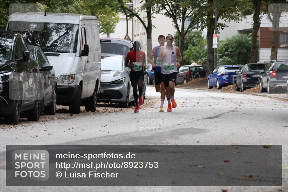 21.09.2025 - PSD Bank Halbmarathon Luisa Fischer http://msf.ph/oto/8923753 21.09.2025 11:11:26 Laufen 2, 1823, 1841, 22 meine-sportfotos.de