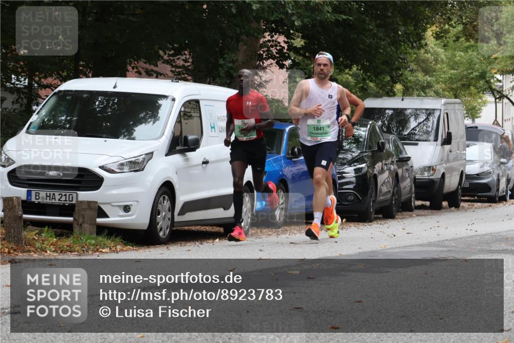 21.09.2025 - PSD Bank Halbmarathon Luisa Fischer http://msf.ph/oto/8923783 21.09.2025 11:11:31 Laufen 210, 1841 meine-sportfotos.de