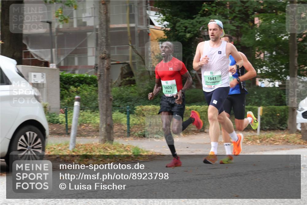 21.09.2025 - PSD Bank Halbmarathon Luisa Fischer http://msf.ph/oto/8923798 21.09.2025 11:11:34 Laufen 1823, 1841 meine-sportfotos.de