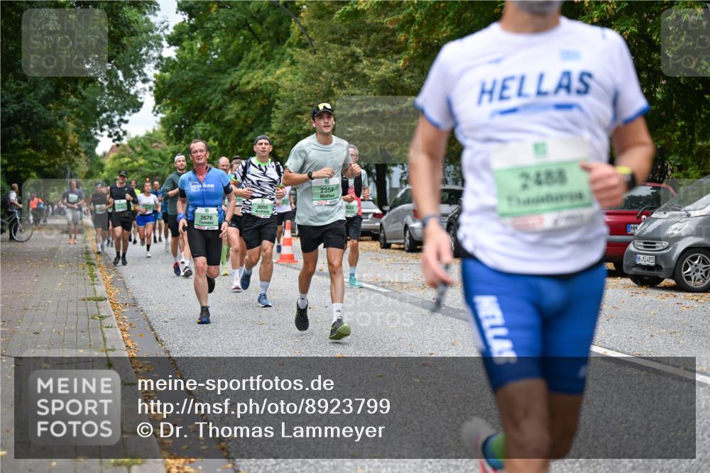 21.09.2025 - PSD Bank Halbmarathon Dr. Thomas Lammeyer http://msf.ph/oto/8923799 21.09.2025 10:43:09 Laufen 2676, 2356, 3055, 1622, 2488, 4915 meine-sportfotos.de