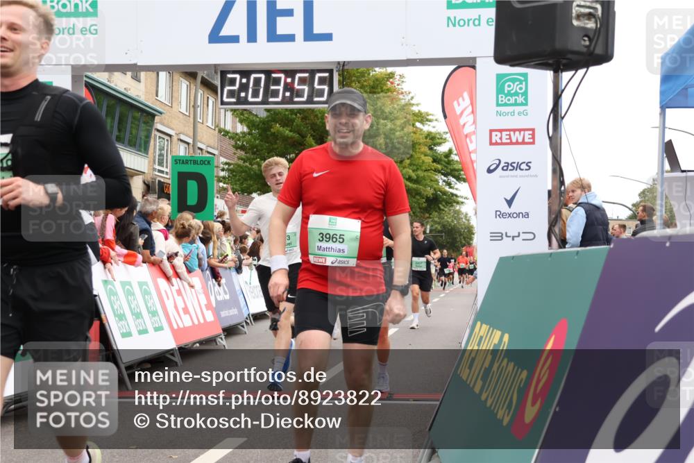 21.09.2025 - PSD Bank Halbmarathon Strokosch-Dieckow http://msf.ph/oto/8923822 21.09.2025 12:03:19 Ziel 1141, 1458, 1664, 2337, 2400, 2457, 2629, 2821, 3113, 3965, 3986 meine-sportfotos.de