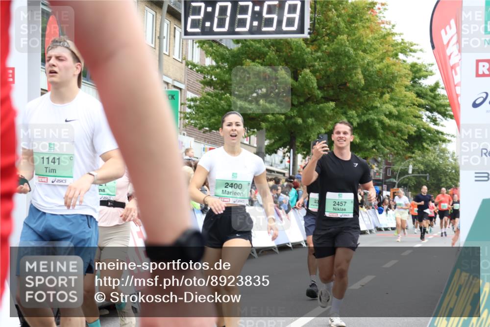 21.09.2025 - PSD Bank Halbmarathon Strokosch-Dieckow http://msf.ph/oto/8923835 21.09.2025 12:03:21 Ziel 1141, 1458, 1664, 2337, 2400, 2457, 2821, 3113, 3965, 3986 meine-sportfotos.de