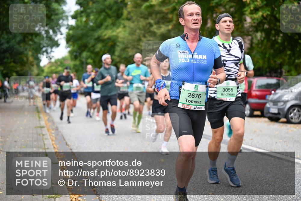 21.09.2025 - PSD Bank Halbmarathon Dr. Thomas Lammeyer http://msf.ph/oto/8923839 21.09.2025 10:43:12 Laufen 70, 3, 2676, 3055 meine-sportfotos.de