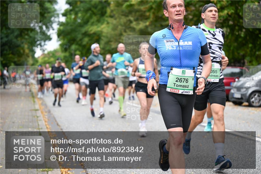 21.09.2025 - PSD Bank Halbmarathon Dr. Thomas Lammeyer http://msf.ph/oto/8923842 21.09.2025 10:43:12 Laufen 70, 3, 2676, 055 meine-sportfotos.de