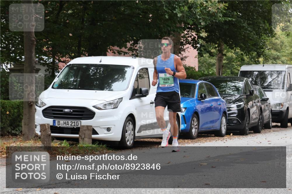 21.09.2025 - PSD Bank Halbmarathon Luisa Fischer http://msf.ph/oto/8923846 21.09.2025 11:11:52 Laufen 210, 1829 meine-sportfotos.de