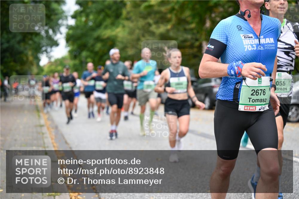 21.09.2025 - PSD Bank Halbmarathon Dr. Thomas Lammeyer http://msf.ph/oto/8923848 21.09.2025 10:43:12 Laufen 70, 3, 2676, 055 meine-sportfotos.de