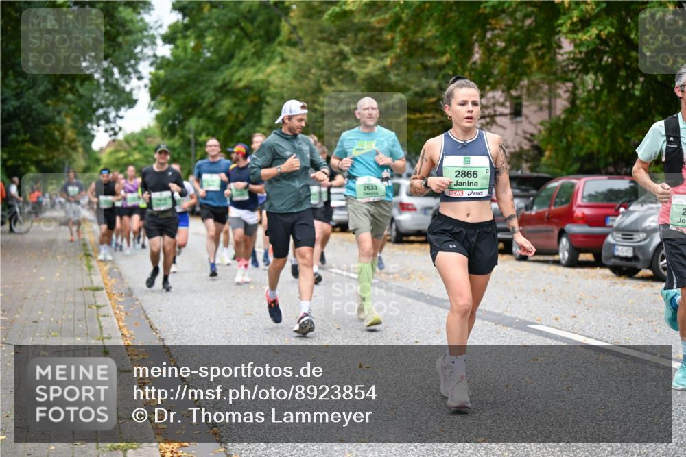 21.09.2025 - PSD Bank Halbmarathon Dr. Thomas Lammeyer http://msf.ph/oto/8923854 21.09.2025 10:43:13 Laufen 2633, 2866, 2 meine-sportfotos.de