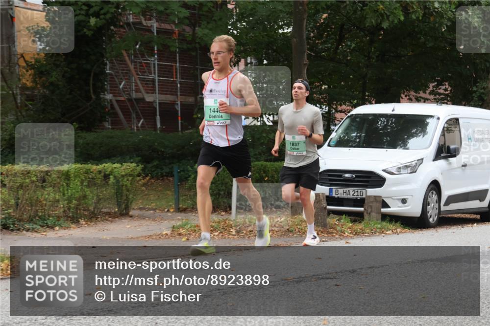 21.09.2025 - PSD Bank Halbmarathon Luisa Fischer http://msf.ph/oto/8923898 21.09.2025 11:12:09 Laufen 144, 1837, 210 meine-sportfotos.de