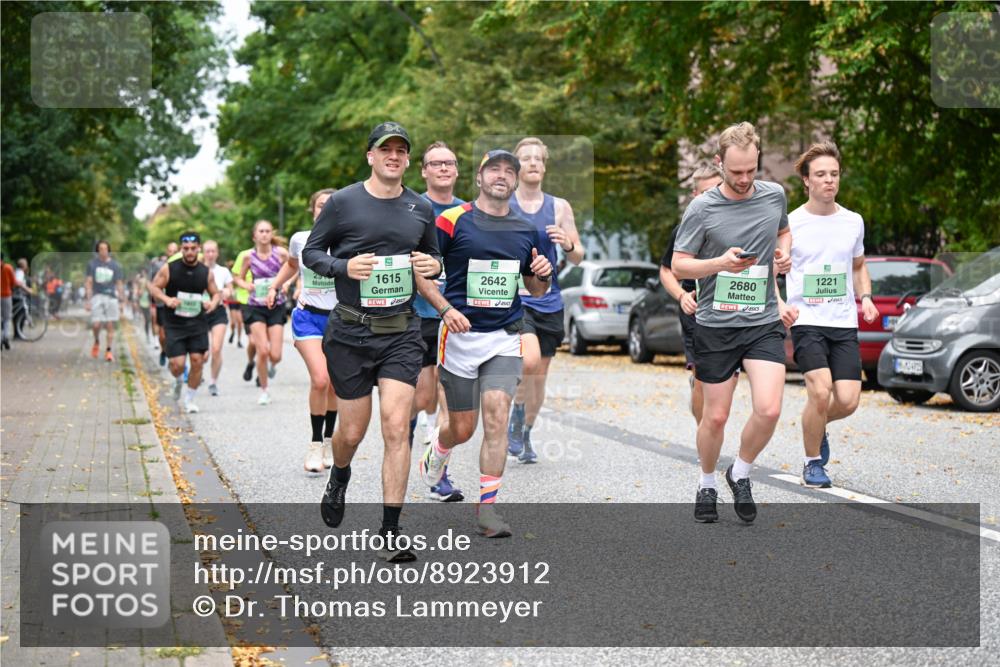21.09.2025 - PSD Bank Halbmarathon Dr. Thomas Lammeyer http://msf.ph/oto/8923912 21.09.2025 10:43:16 Laufen 9, 1615, 5, 2642, 2680, 1221 meine-sportfotos.de