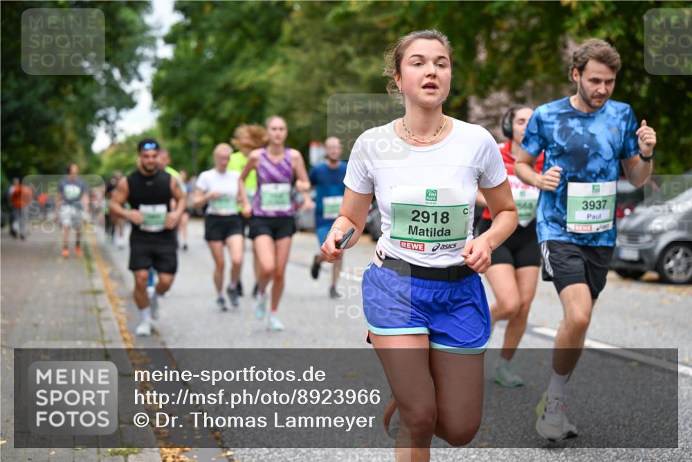 21.09.2025 - PSD Bank Halbmarathon Dr. Thomas Lammeyer http://msf.ph/oto/8923966 21.09.2025 10:43:18 Laufen 2918, 1564, 3937 meine-sportfotos.de