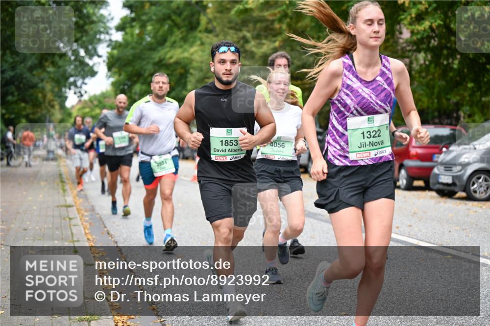 21.09.2025 - PSD Bank Halbmarathon Dr. Thomas Lammeyer http://msf.ph/oto/8923992 21.09.2025 10:43:20 Laufen 2534, 1853, 4056, 1322 meine-sportfotos.de