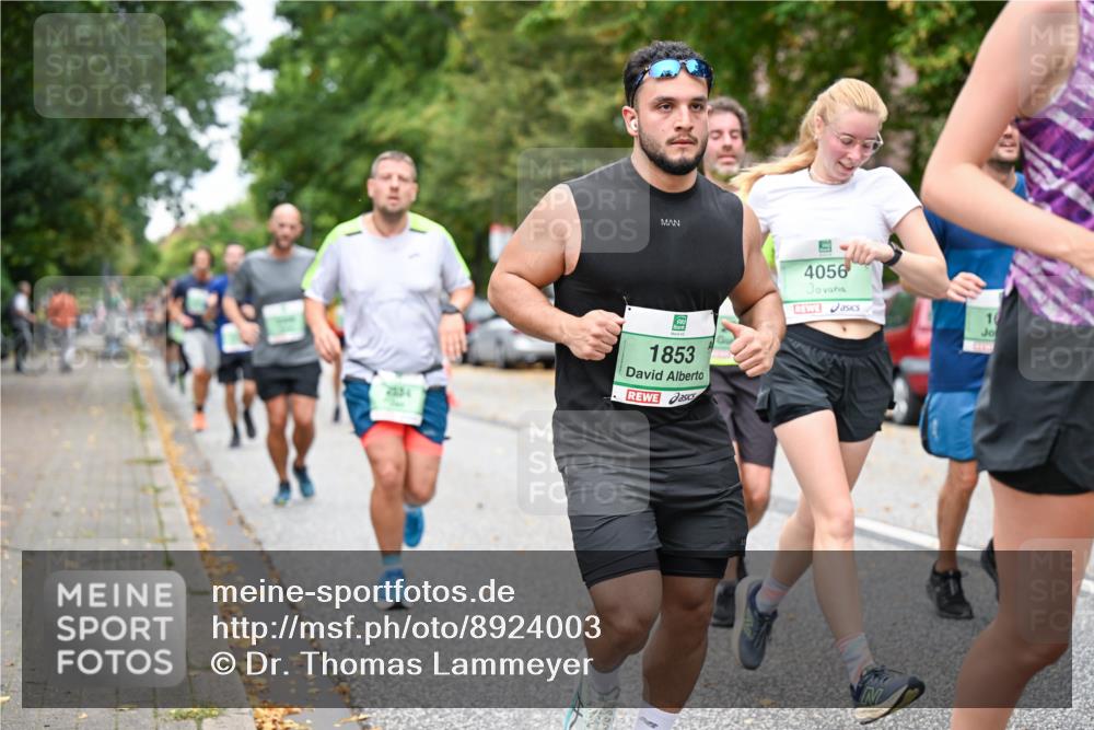 21.09.2025 - PSD Bank Halbmarathon Dr. Thomas Lammeyer http://msf.ph/oto/8924003 21.09.2025 10:43:21 Laufen 2334, 1853, 4056, 10 meine-sportfotos.de
