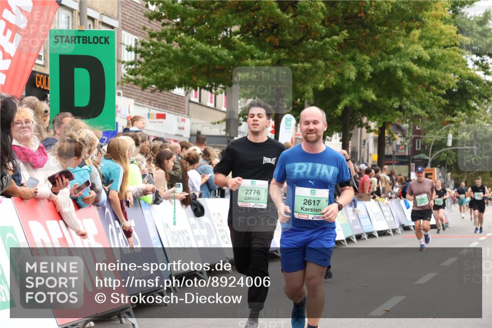 21.09.2025 - PSD Bank Halbmarathon Strokosch-Dieckow http://msf.ph/oto/8924006 21.09.2025 12:03:46 Ziel 1160, 2617, 2776, 2806, 3184, 3213 meine-sportfotos.de
