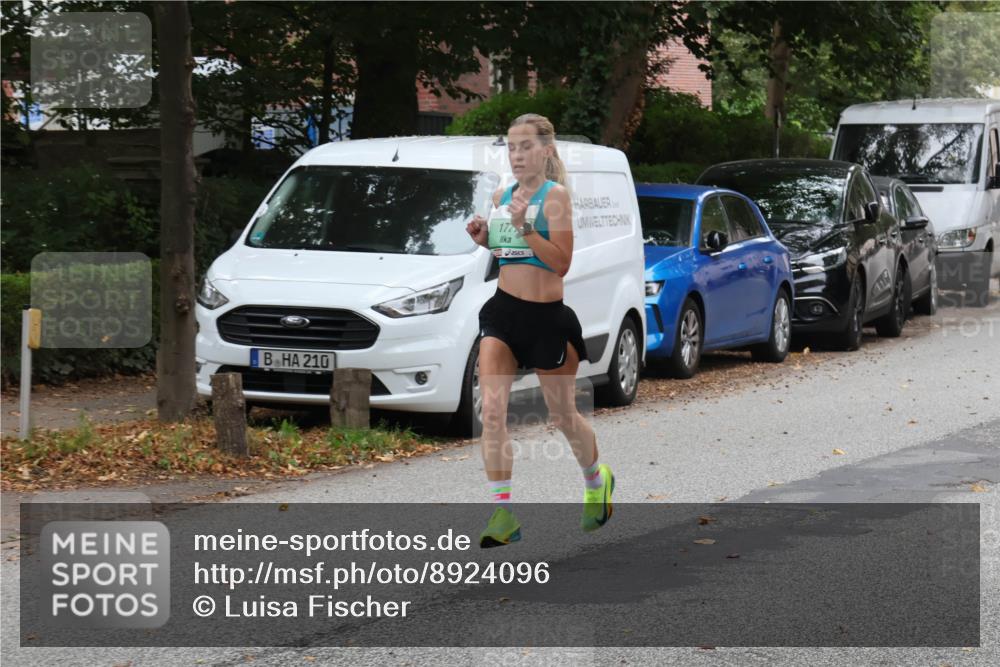 21.09.2025 - PSD Bank Halbmarathon Luisa Fischer http://msf.ph/oto/8924096 21.09.2025 11:13:51 Laufen 210, 177 meine-sportfotos.de