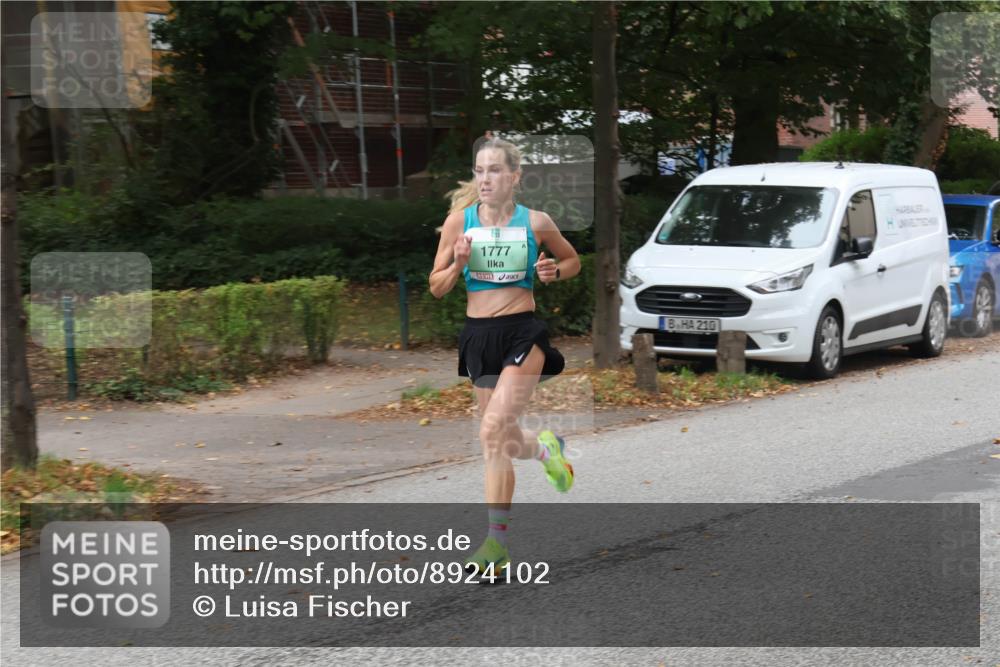 21.09.2025 - PSD Bank Halbmarathon Luisa Fischer http://msf.ph/oto/8924102 21.09.2025 11:13:52 Laufen 1777, 210 meine-sportfotos.de