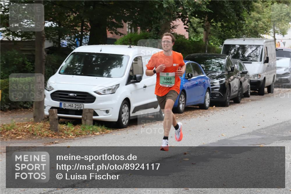 21.09.2025 - PSD Bank Halbmarathon Luisa Fischer http://msf.ph/oto/8924117 21.09.2025 11:14:15 Laufen 210, 5, 1083 meine-sportfotos.de