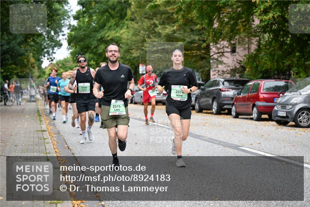 21.09.2025 - PSD Bank Halbmarathon Dr. Thomas Lammeyer http://msf.ph/oto/8924183 21.09.2025 10:43:30 Laufen 3169, 2515, 2374 meine-sportfotos.de