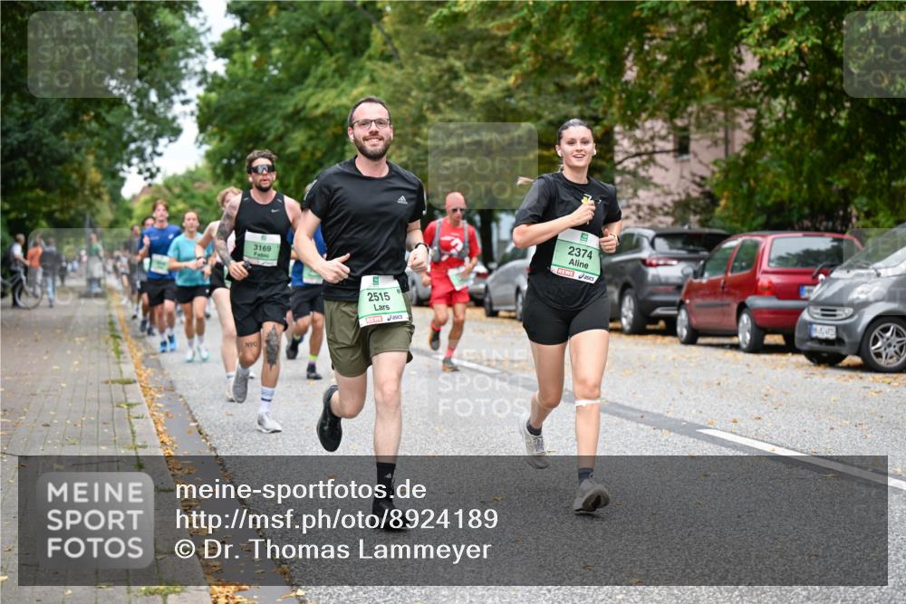 21.09.2025 - PSD Bank Halbmarathon Dr. Thomas Lammeyer http://msf.ph/oto/8924189 21.09.2025 10:43:30 Laufen 3169, 2515, 2374 meine-sportfotos.de
