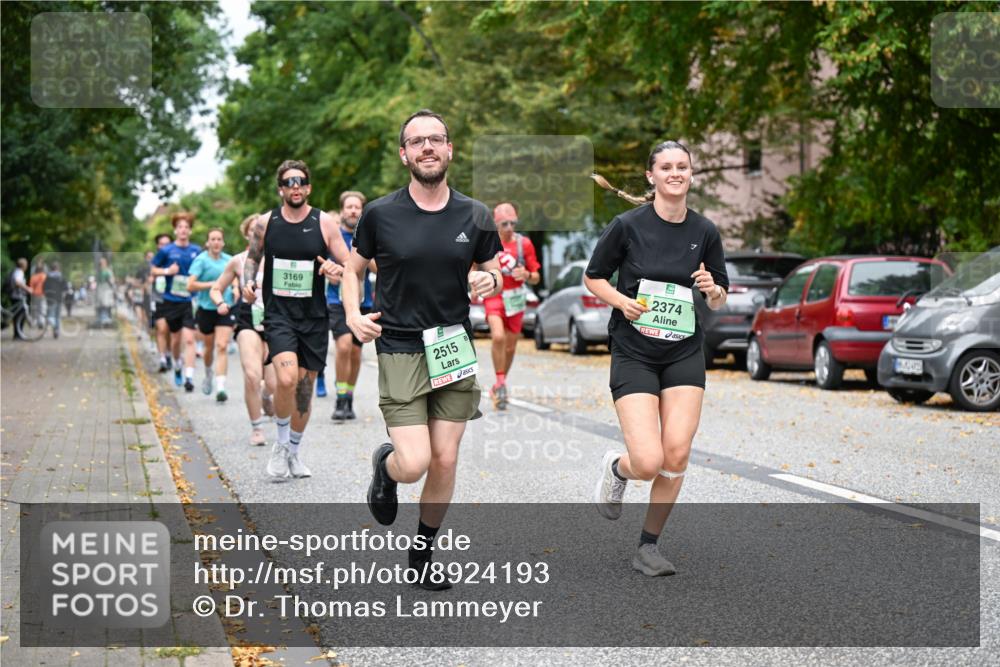 21.09.2025 - PSD Bank Halbmarathon Dr. Thomas Lammeyer http://msf.ph/oto/8924193 21.09.2025 10:43:31 Laufen 3169, 2515, 2374 meine-sportfotos.de