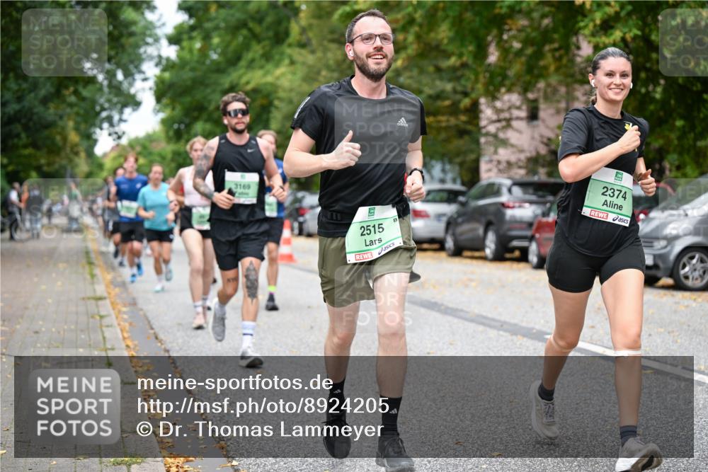 21.09.2025 - PSD Bank Halbmarathon Dr. Thomas Lammeyer http://msf.ph/oto/8924205 21.09.2025 10:43:31 Laufen 3169, 2515, 2374 meine-sportfotos.de